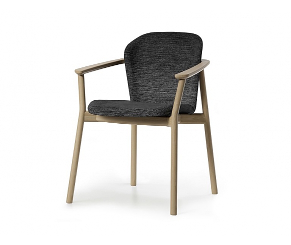 Finn natural A chair